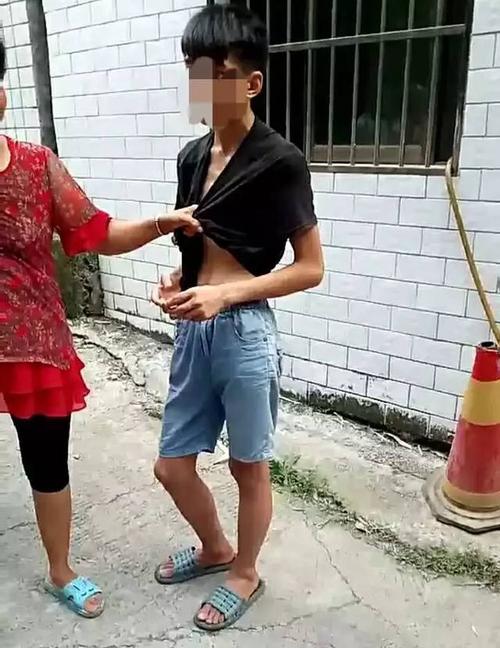 新澳门2025年正版免费和15岁男孩遭7人殴打与15岁男孩遭7人殴打怎么处理